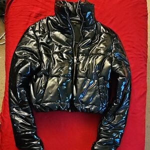 36 Points Womans Medium Black Puffy Jacket
